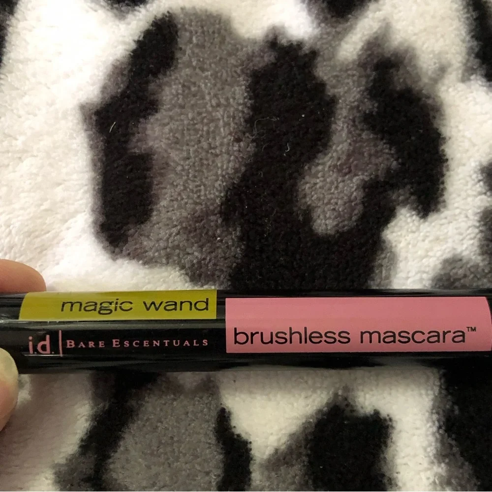 Brand New BareMinerals Mineral Veil Secret and Chic Radiance Brushless Mascara